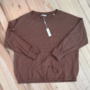 Max Studio Women's Brown Crew Neck Sweater